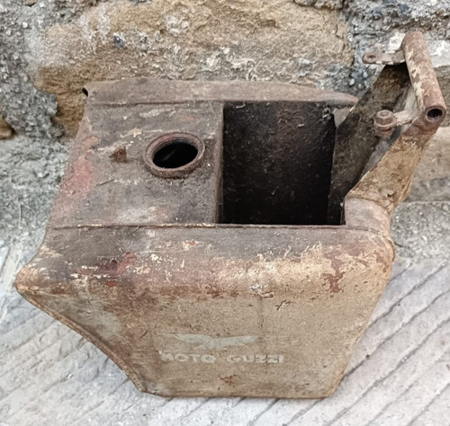 Serbatoio olio per - , galletto