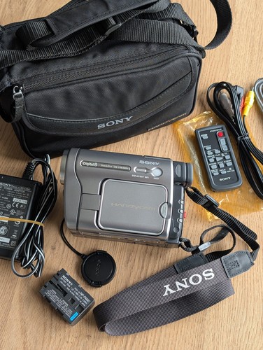 Sony pal handycam digital8 - sony,