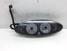 STRUMENTAZIONE CONTACHILOMETRI TACHIMETRO PIAGGIO X9 500 2001 2002 M2700