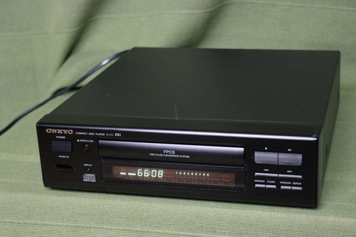 Onkyo 711 lettore 1 - lettore,