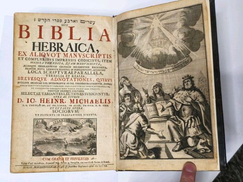 Biblia hebraica j - -,