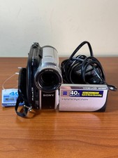 Sony Handycam DCR-DVD110 Videocamera Digitale Mini DVD e SD con Caricabatterie