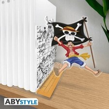 One Piece Rufy con Bandiera