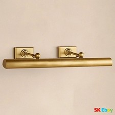 Applique con luce in ottone