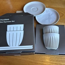 Set di 2 tazze e piattini da