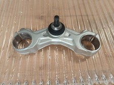 piastra inferiore forcella per