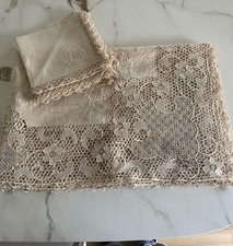 TOVAGLIA IN LINO CON PIZZO BURANO