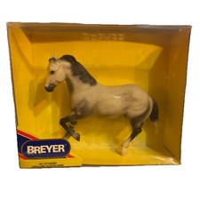 BREYER "Ranger" the Ranch