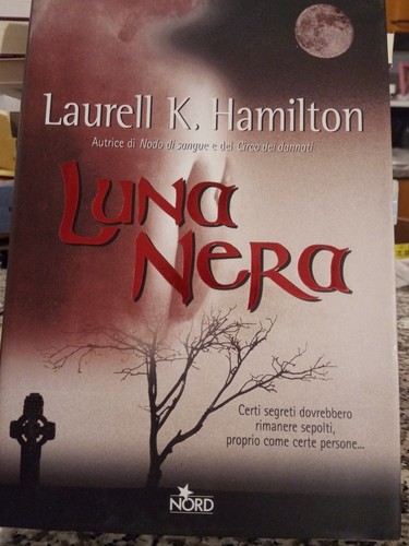 Luna nera laurell - luna,