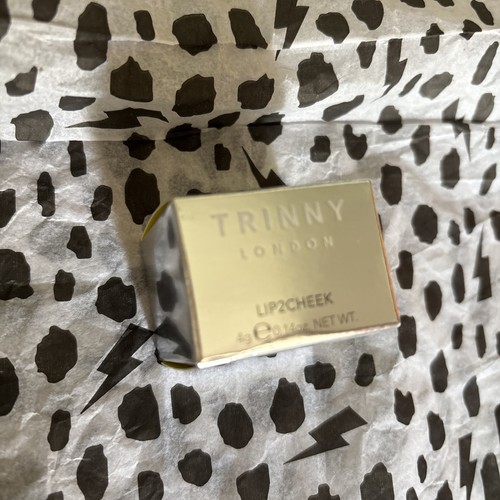 Trinny london lip2cheek - london, phoebe