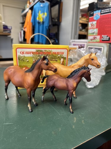 Breyer animal creations - animal,