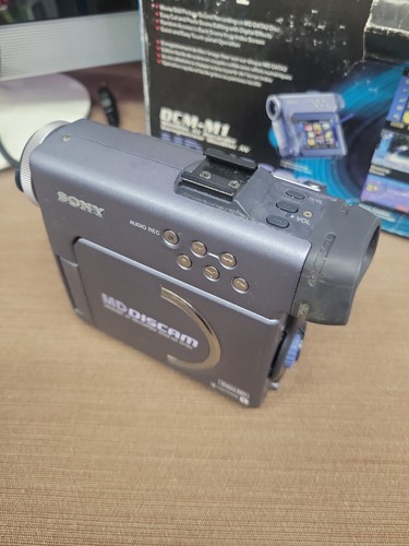 Sony handycam dcm md - dcm-m1,