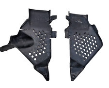 COPPIA COPERCHI ANTERIORI ( LEG DES) - HONDA VF 400 F ANNO 1982 AL 1984