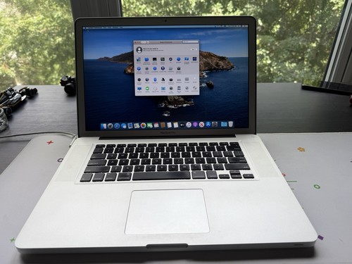 Apple macbook pro - macbook, metà