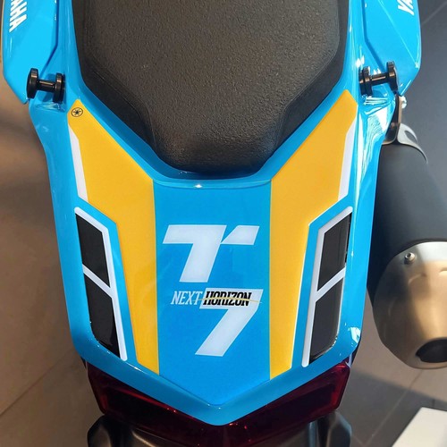 Motorcycle tail protector - motorcycle, 3d