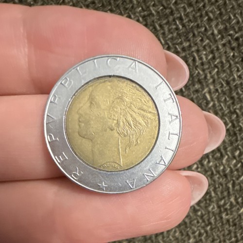 Italy 500 lire metallic - 500, bi-metallic