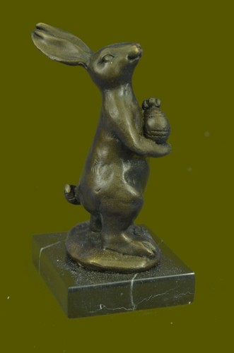 Statua scultura firmata