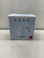 SMEG KLF03RDUS Bollitore