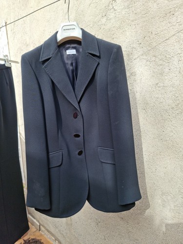 Tailleur donna elegante