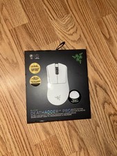 Razer DeathAdder V4 Pro Mouse da Gioco Wireless Ultraleggero - Edizione Bianca