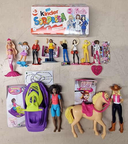 Lotto barbie kinder sorpresa - barbie,
