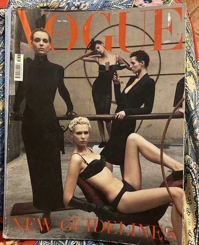 Italian vogue march - italian, 2001