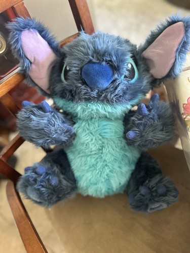 Vtg disney store exclusive - disney,