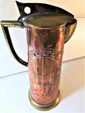 Joli pichet jug schenkanne