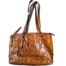 The Bridge iconic tan leather