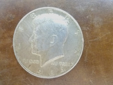 Moneta in argento mezzo