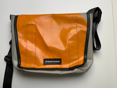 Freitag f12 dragnet messenger - f12,