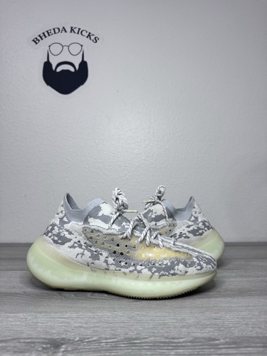 Taglia adidas yeezy boost - taglia,