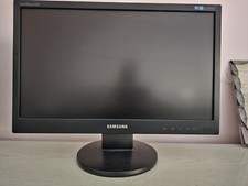 SAMSUNG 22" LED Monitor - Nero