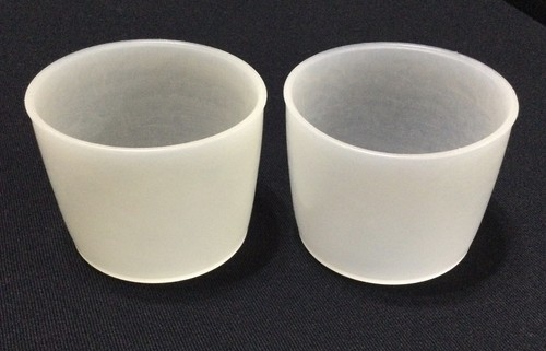 Two vintage tupperware - two,