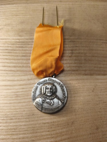 Médaille champagne veuve - médaille,