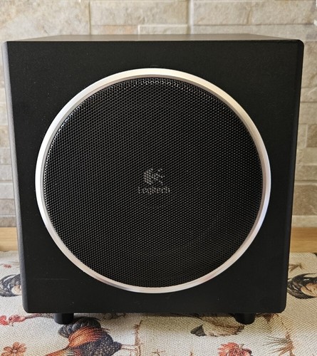 Logitech 523 subwoofer - z,