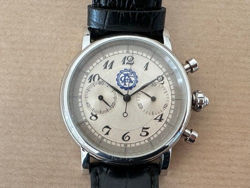 Montre chronographe - montre,