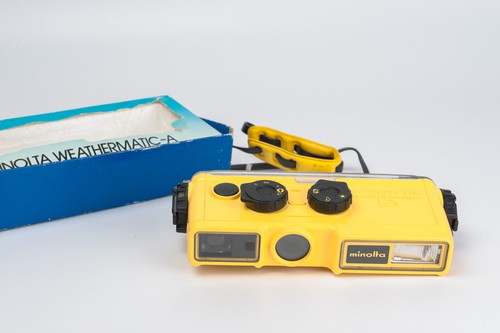 Minolta weathermatic 110 - minolta, a