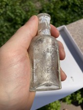 BOTTIGLIA WW1 FARMACIA J SERRAVALLO TRIESTE 30 KUK AUSTRIA TRENTINO SCAVO