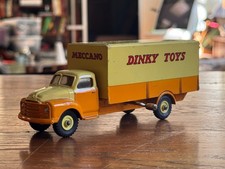 DINKY TOYS 930 BEDFORD PALLET