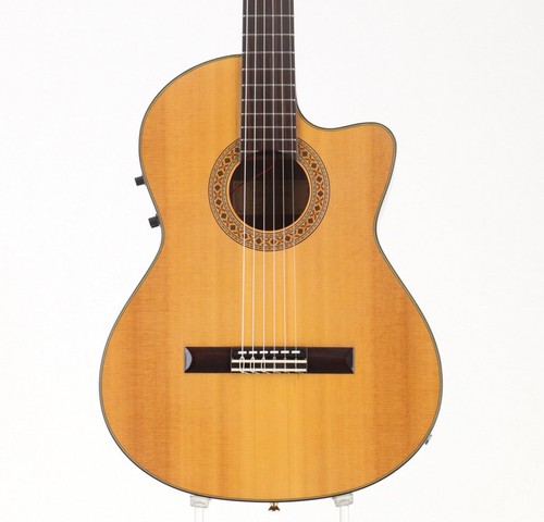 Chitarra classica acustica