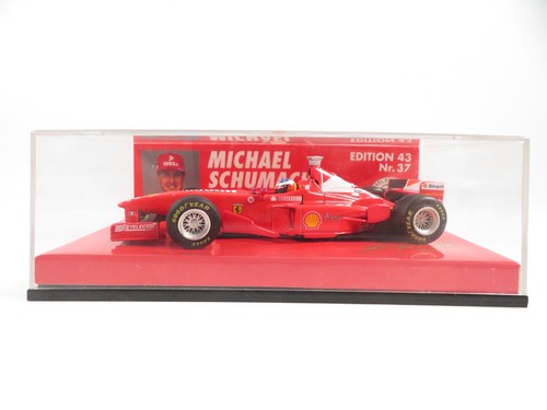 Minichamps 510984303 - 1:43,