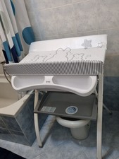 Fasciatoio Pieghevole con vaschetta estraibile della Brevi. Usato-Buono stato