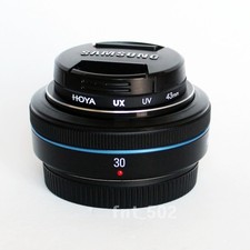 Samsung NX 30 mm f/2.0