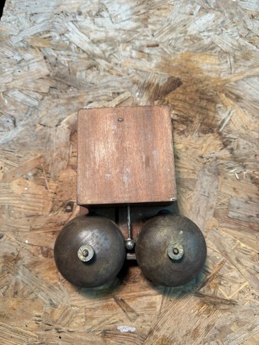 Campanello elettrico antico