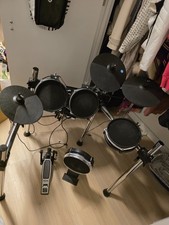 Alesis drums surge - surge, kit