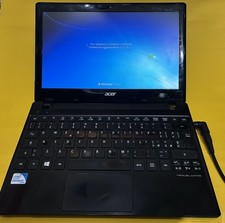 Netbook. ACER Travelmate B113