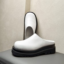 Closed Round Toe Slip On Mid