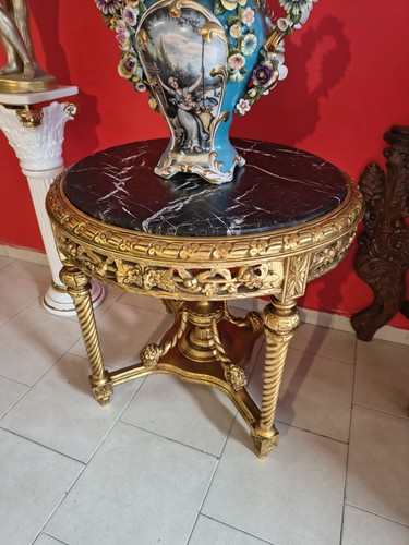 Tavolino centro stile - da,