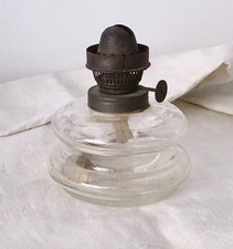 Piccolo lume a petrolio